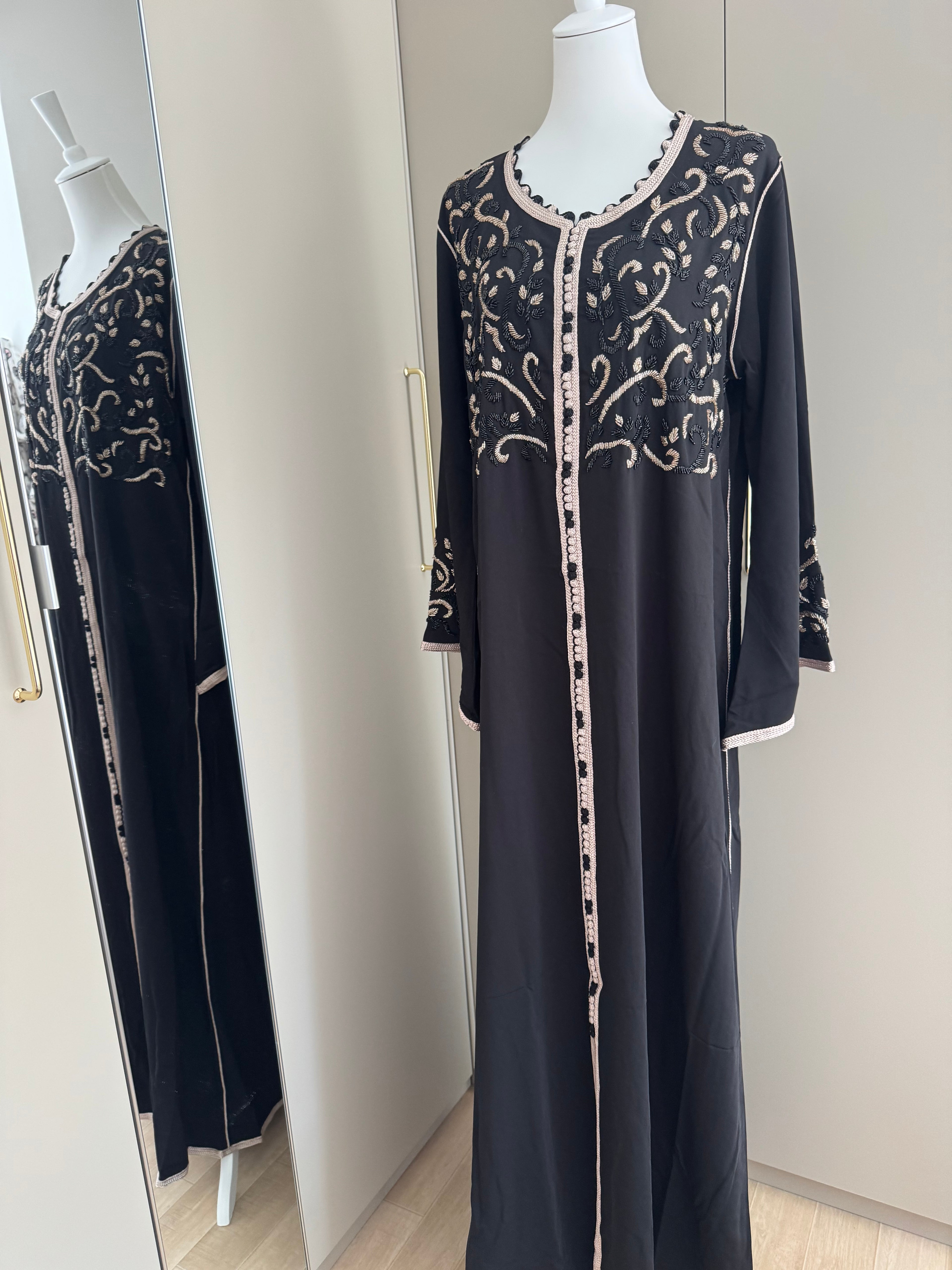 Caftan perlé