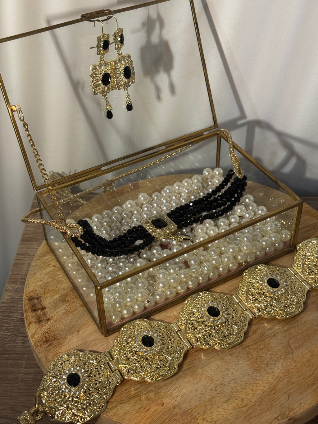 Caftan jewelry set - belt + earrings + choker necklace -
