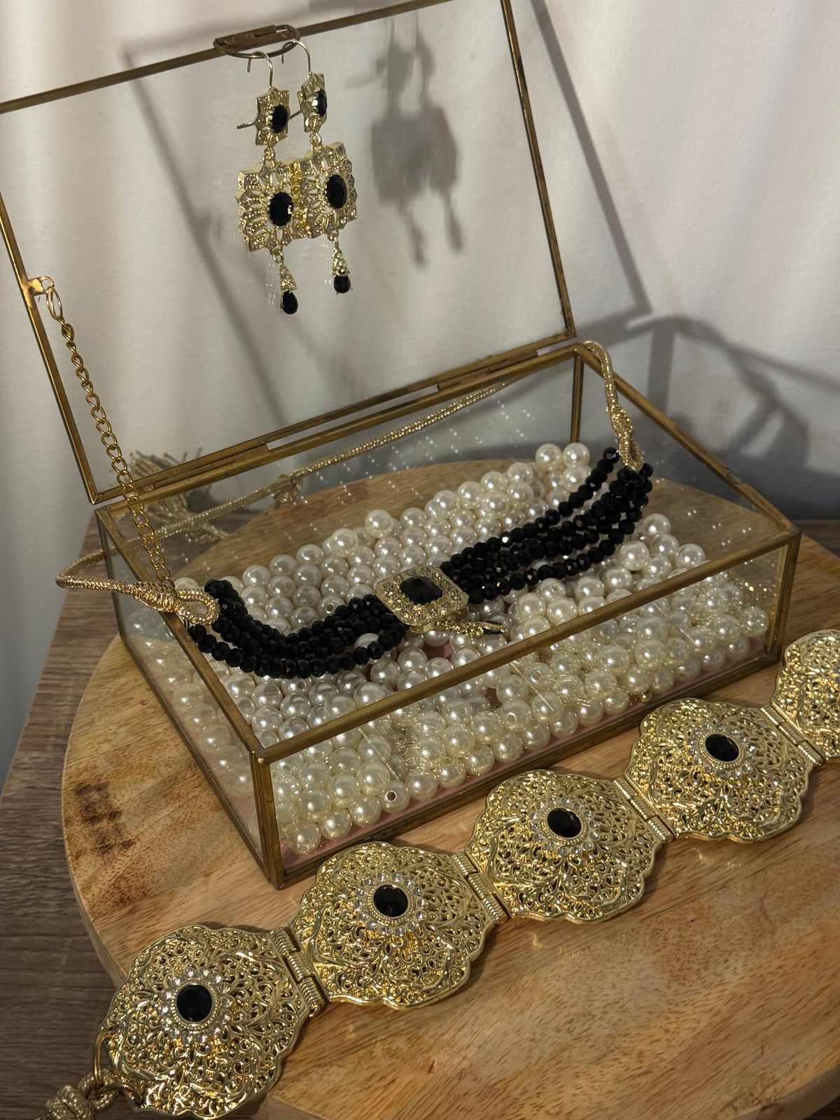 Caftan jewelry set - belt + earrings + choker necklace -