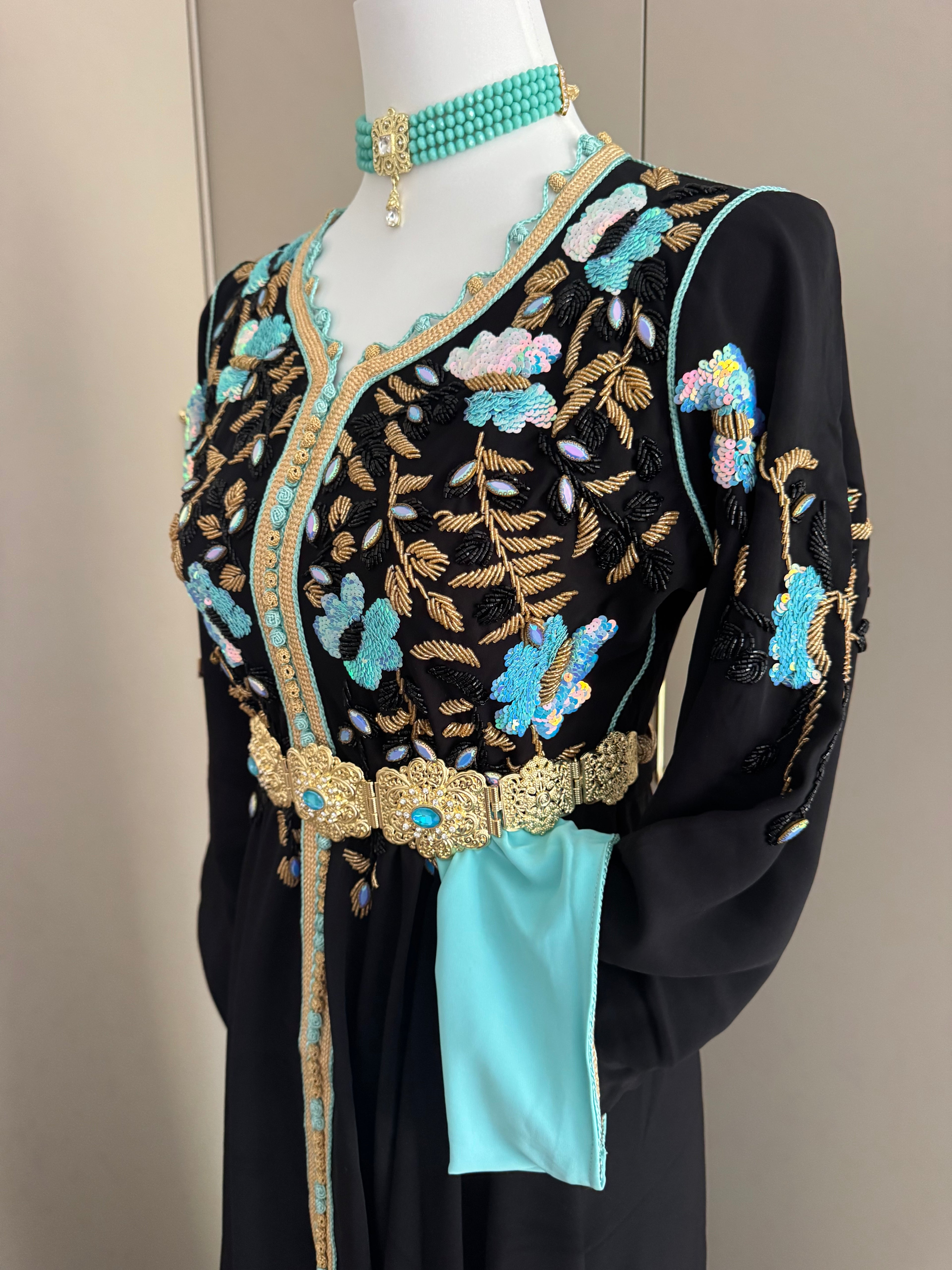Caftan perlé