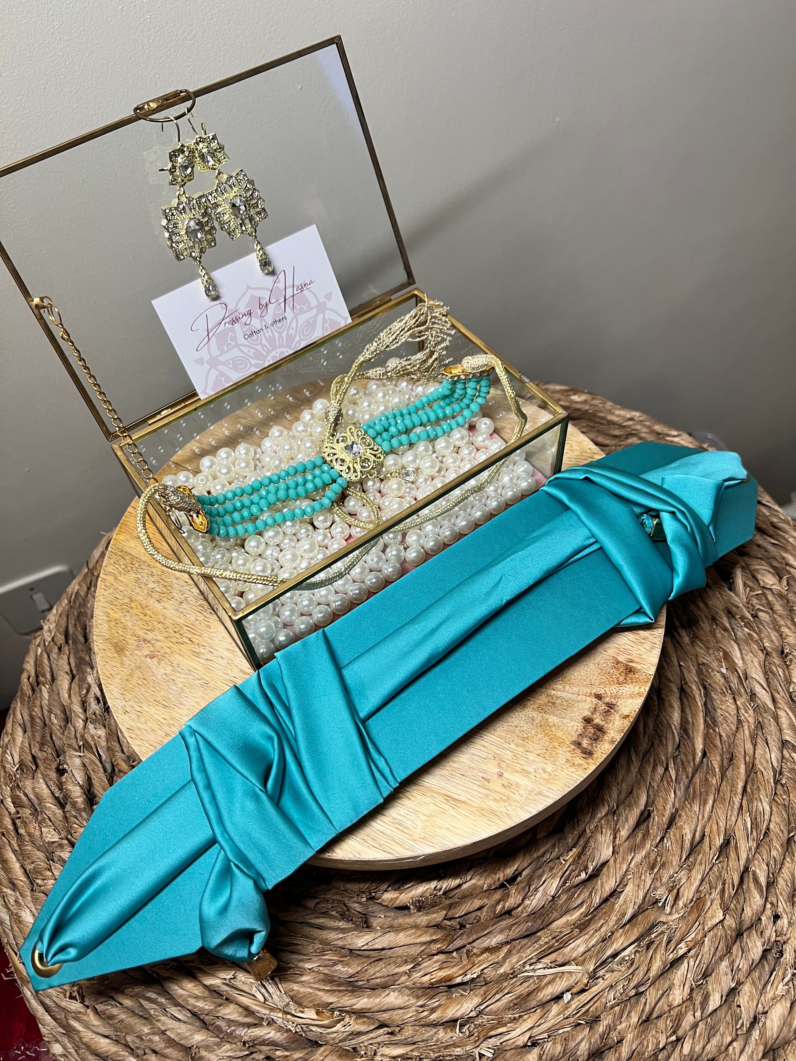 Ensemble de bijoux caftan - ceinture + boucle d’oreille + collier choker -