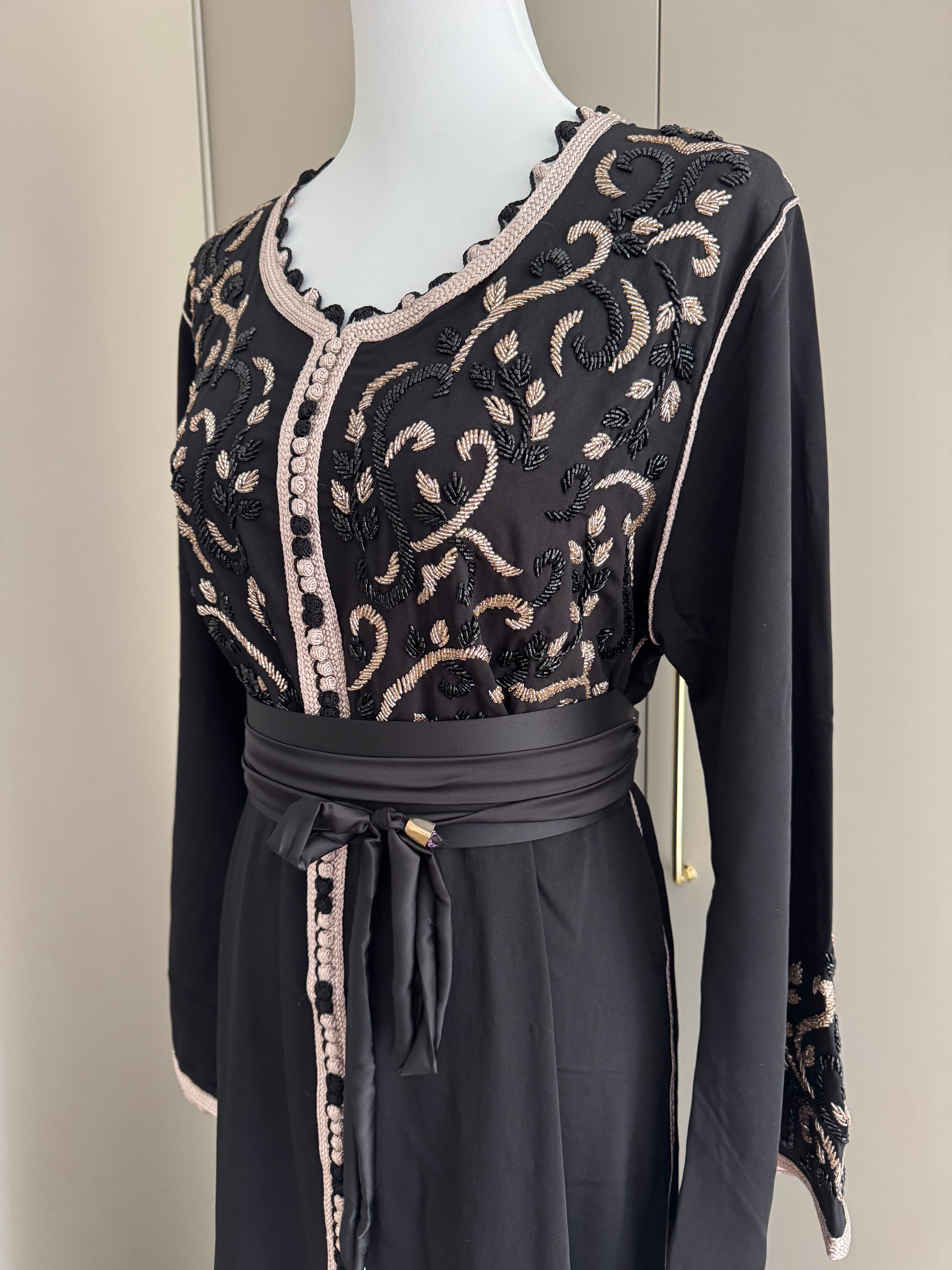 Caftan perlé