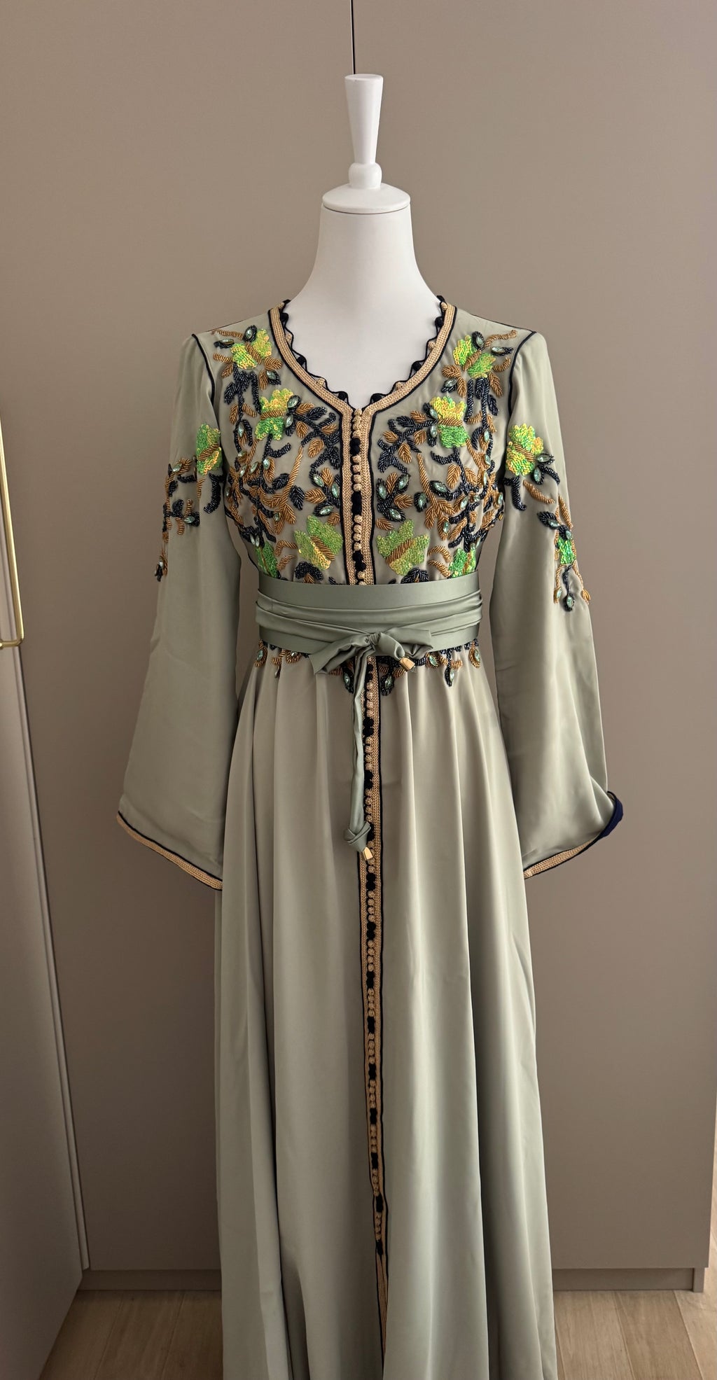 Caftan perlé