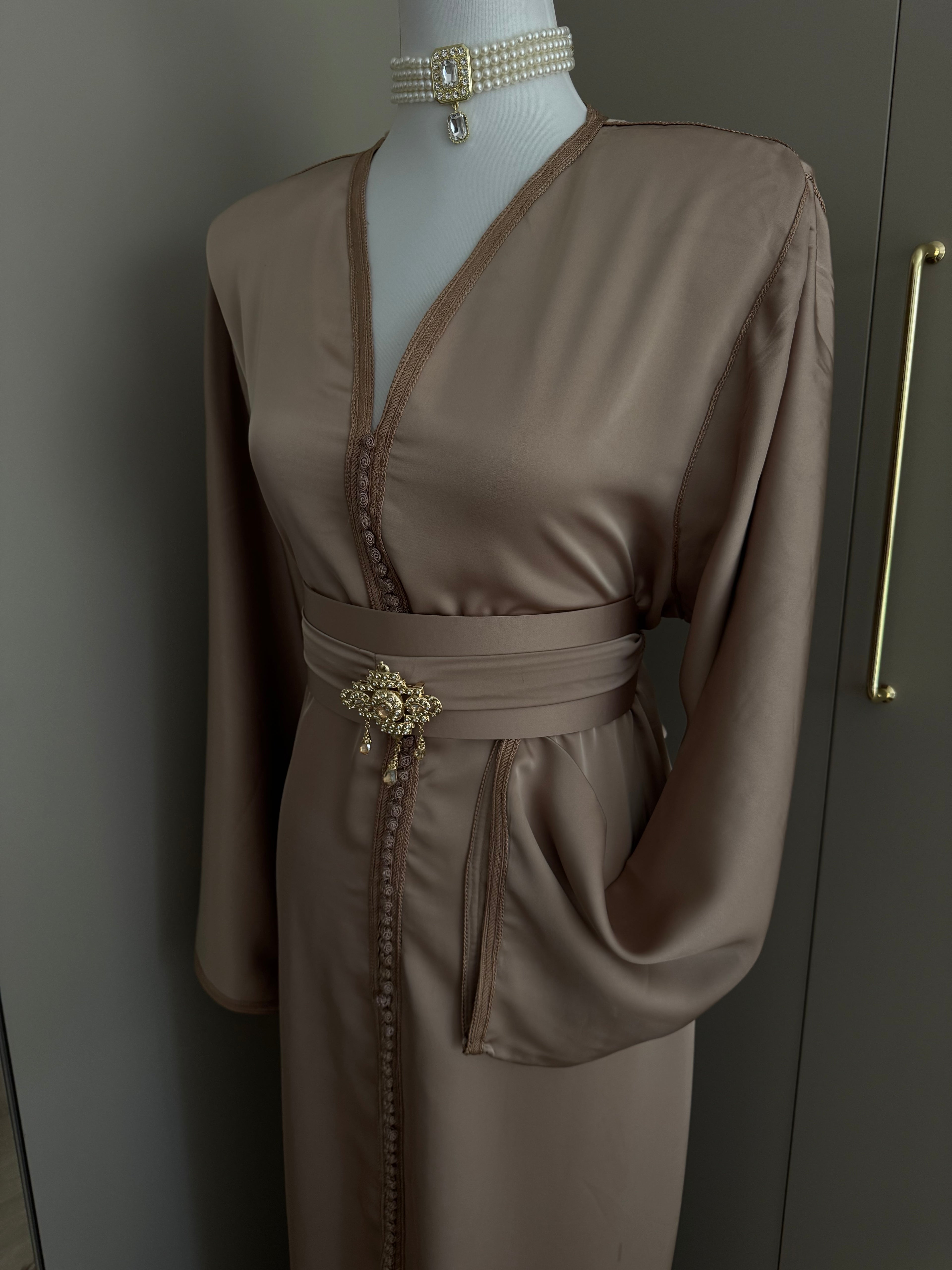 Caftan sirène drap de soie