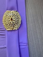 Two-tone caftan with defective belt